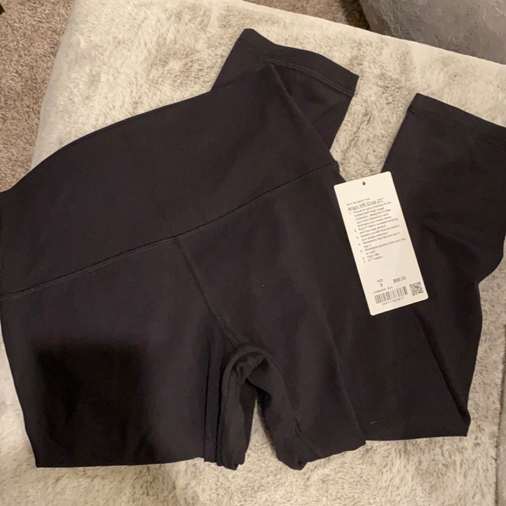 Lululemon Align crop 21”